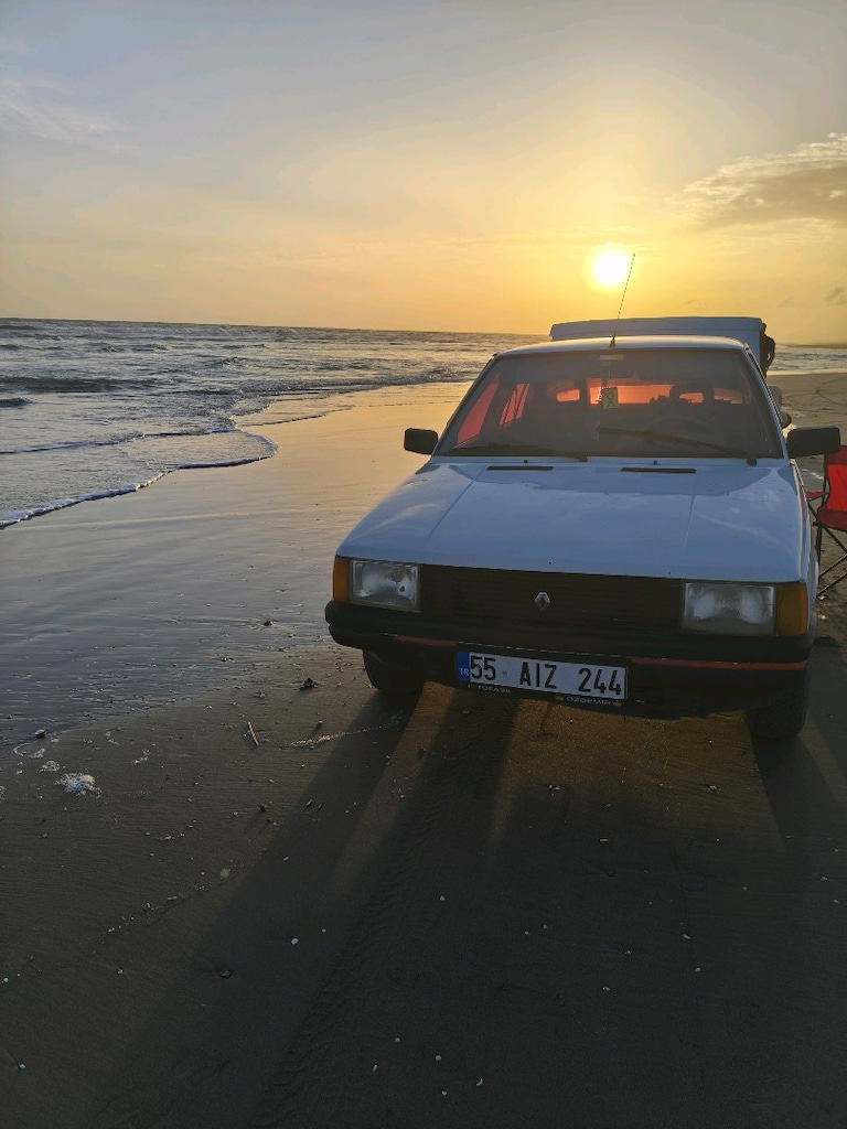 Renault R9 sipring - 2