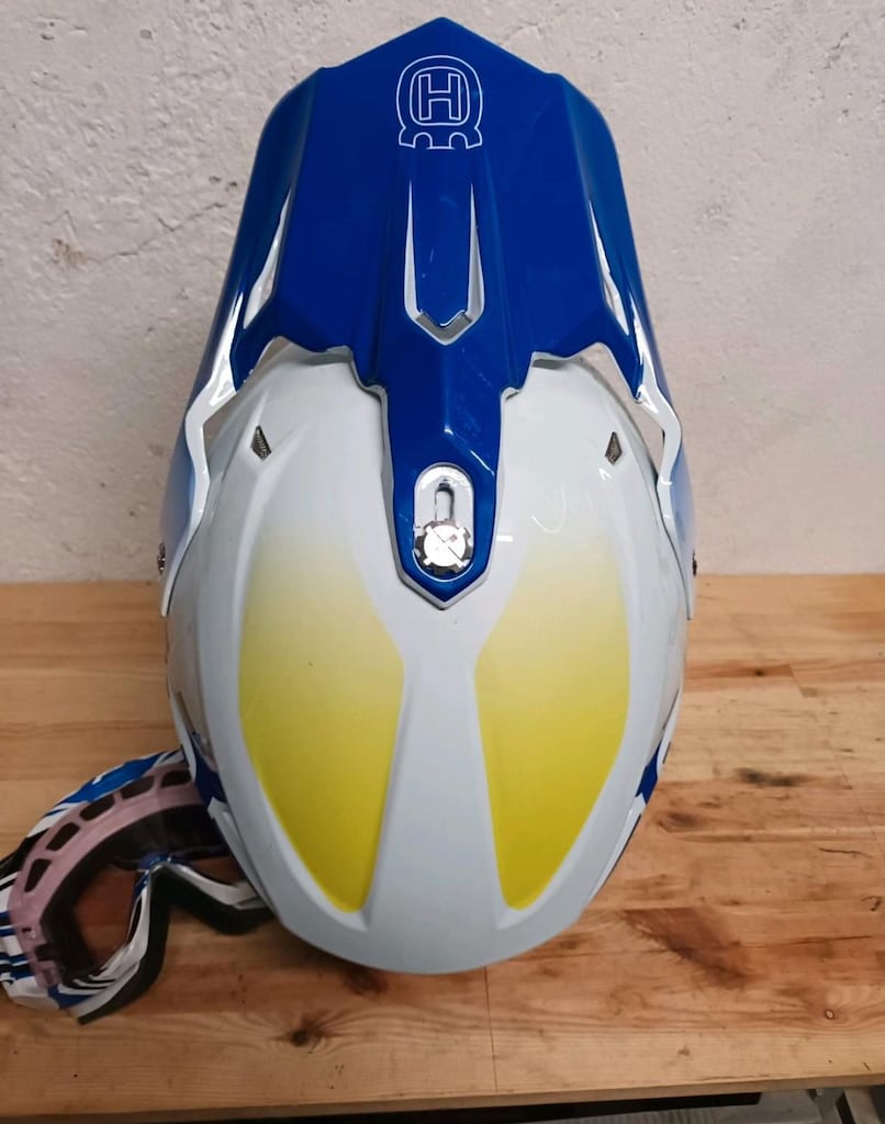 Husqvarna Motokros / Enduro Kaskı - Temiz Durumda - 8