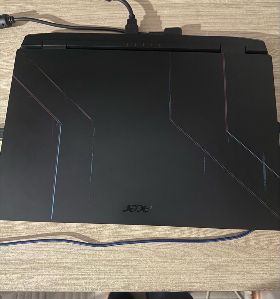 Acer Nitro 5 AN515-46 - 2