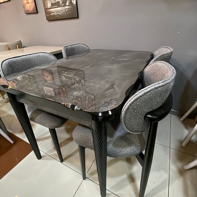 80x130 cm Masa 4 Adet Sandalye