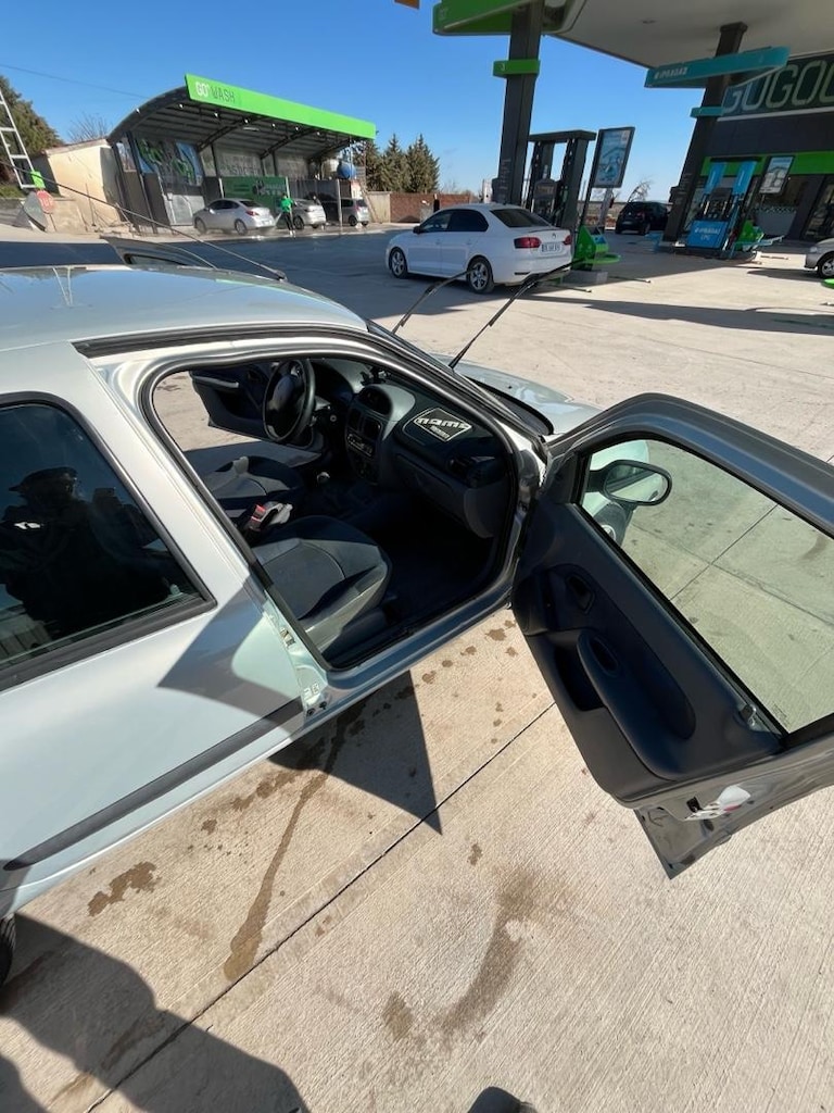 Temiz değişensiz düşük km clio - 5