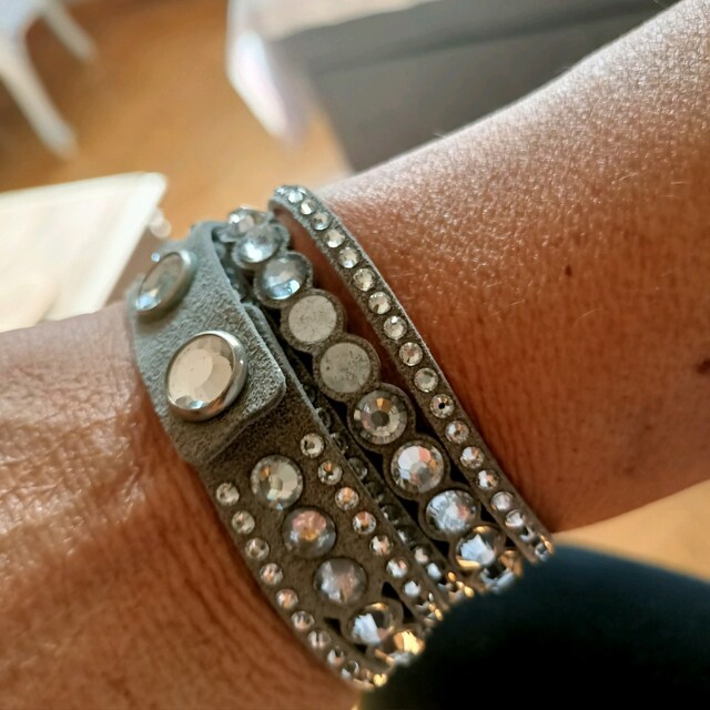 swarovski bileklik