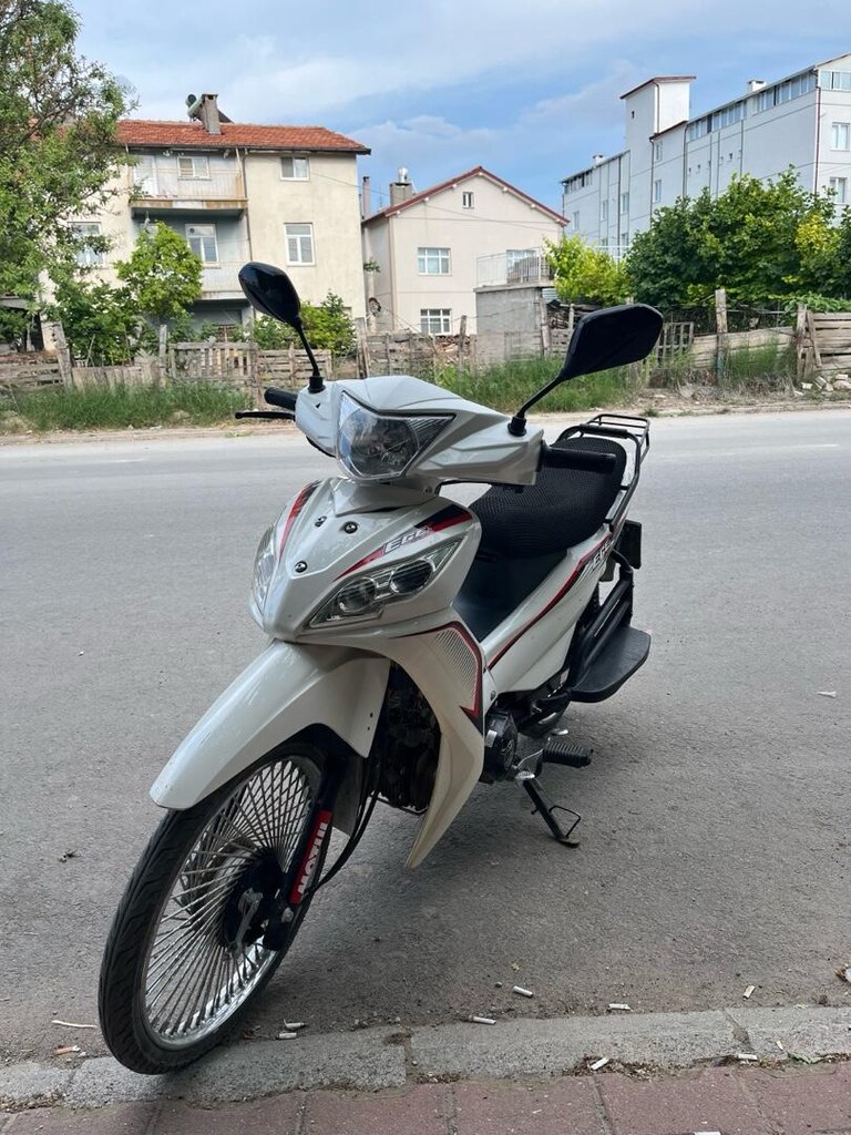 Apple phone takaslı temiz kullanılmış motorsiklet - 3