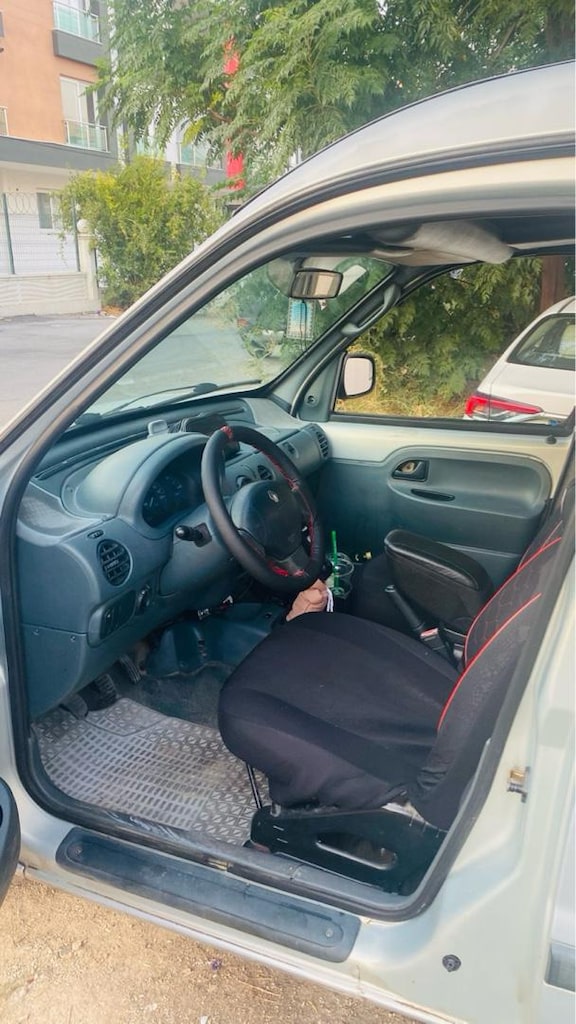 Renault kangoo 2001 1,9 RN motor parasına - 6