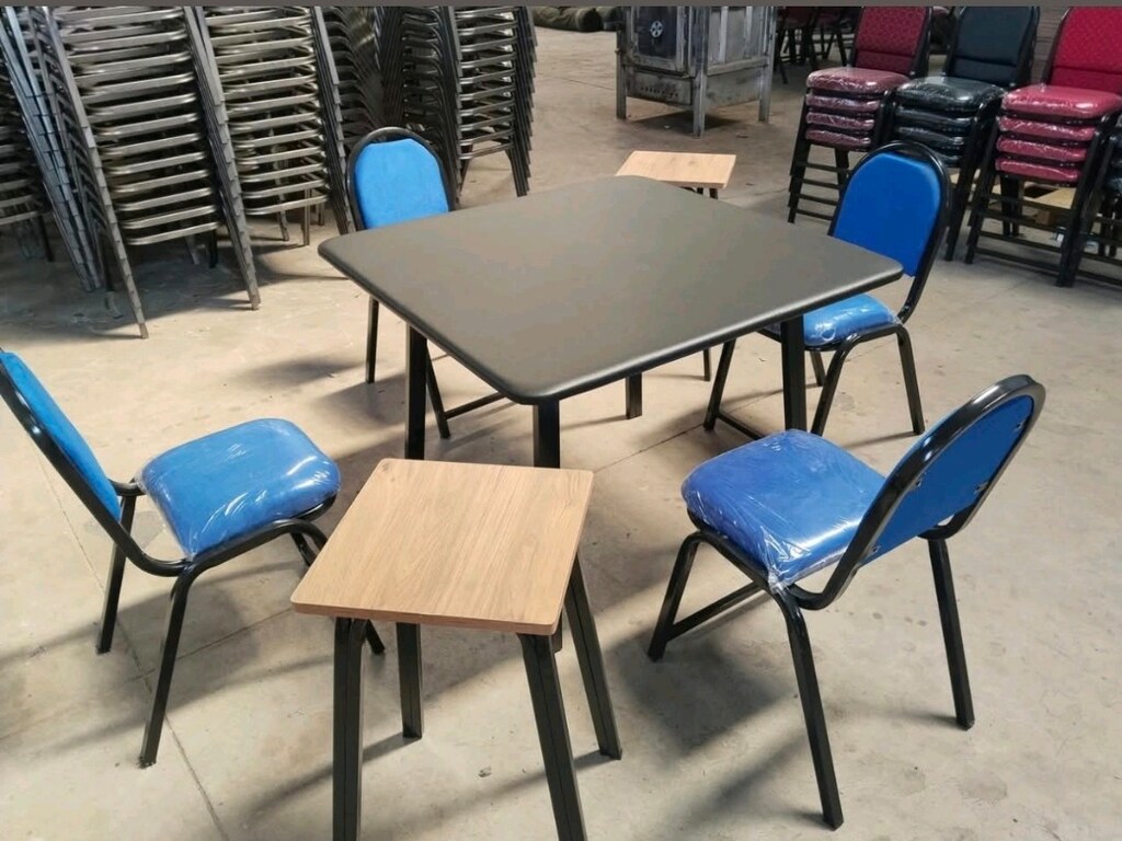 Kıraathane Sandalye Masa Yanlık - 3