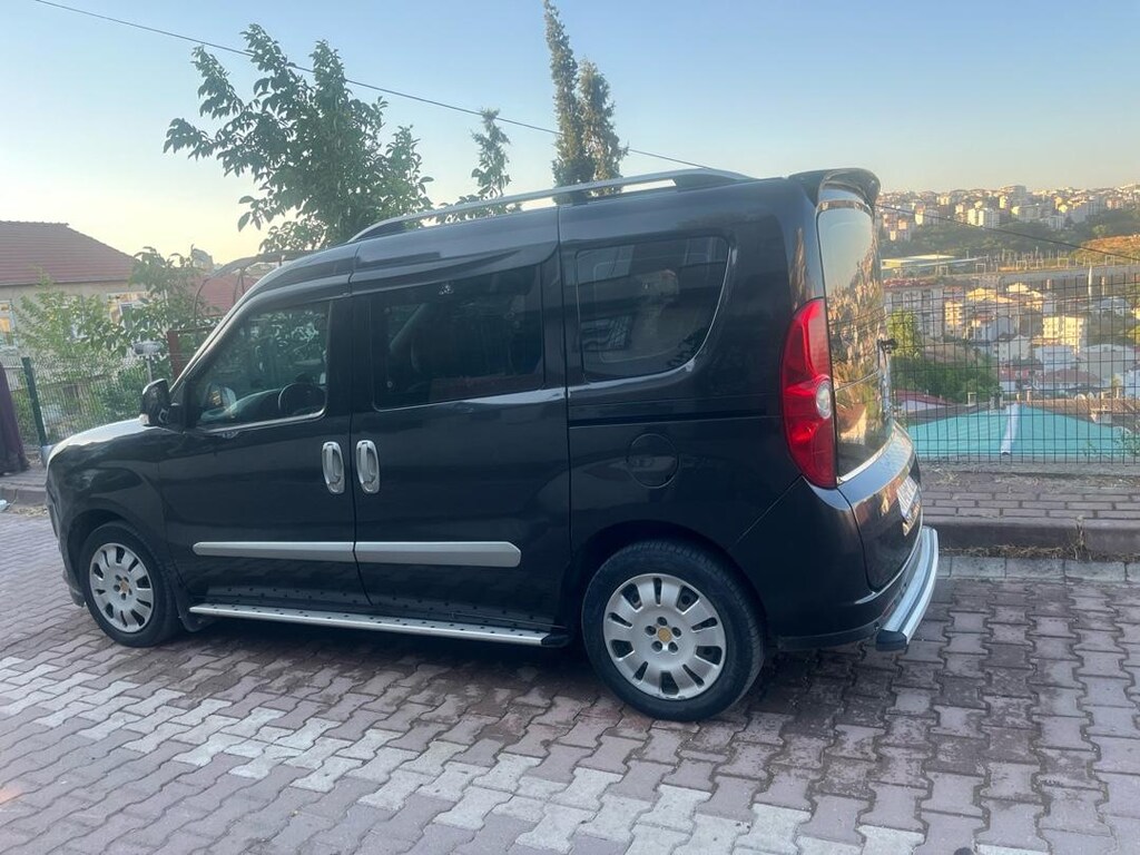 fiat Doblo 1.4 dynamic 2010 model - 12
