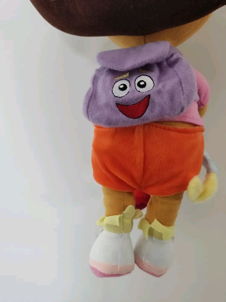 kaşif Dora bebek - 4