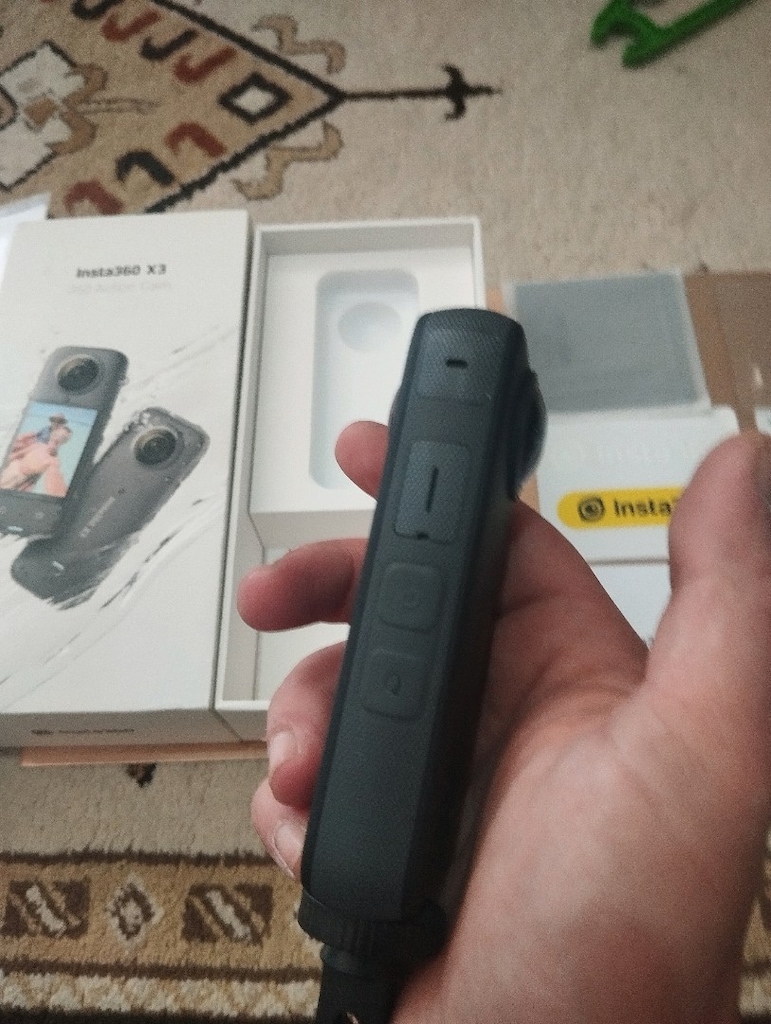 Insta360 X3 5.7K 360° Aksiyon Kamera + Samsung 512 GB Hafıza Kartı + - 2