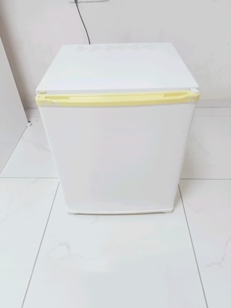 mini buzdolabı temiz sağlam - 3