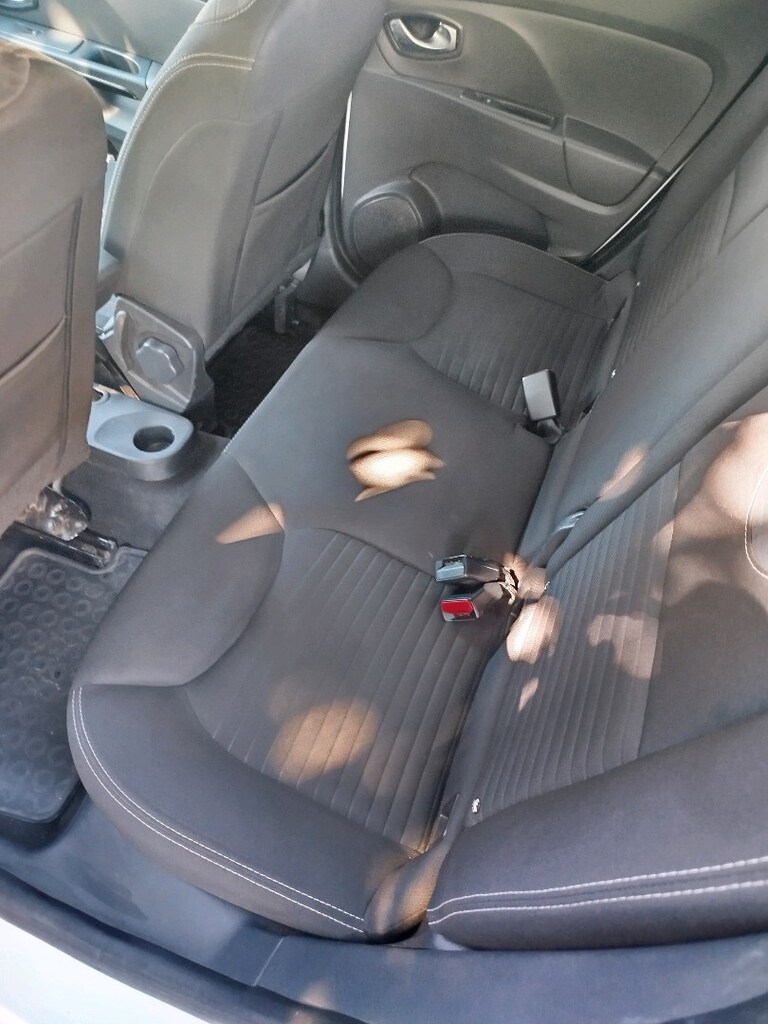 Renault clio sw - 10