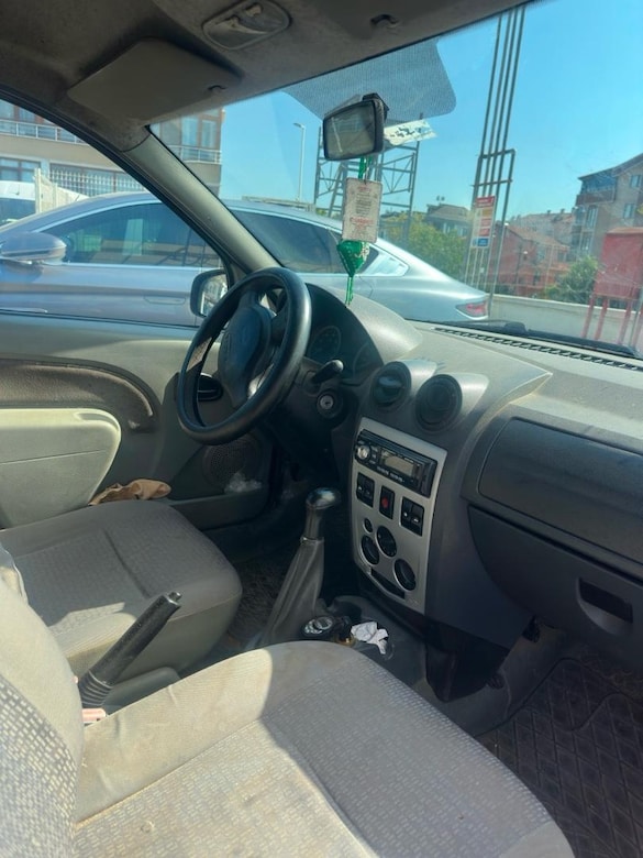 Dacia Logan - 7