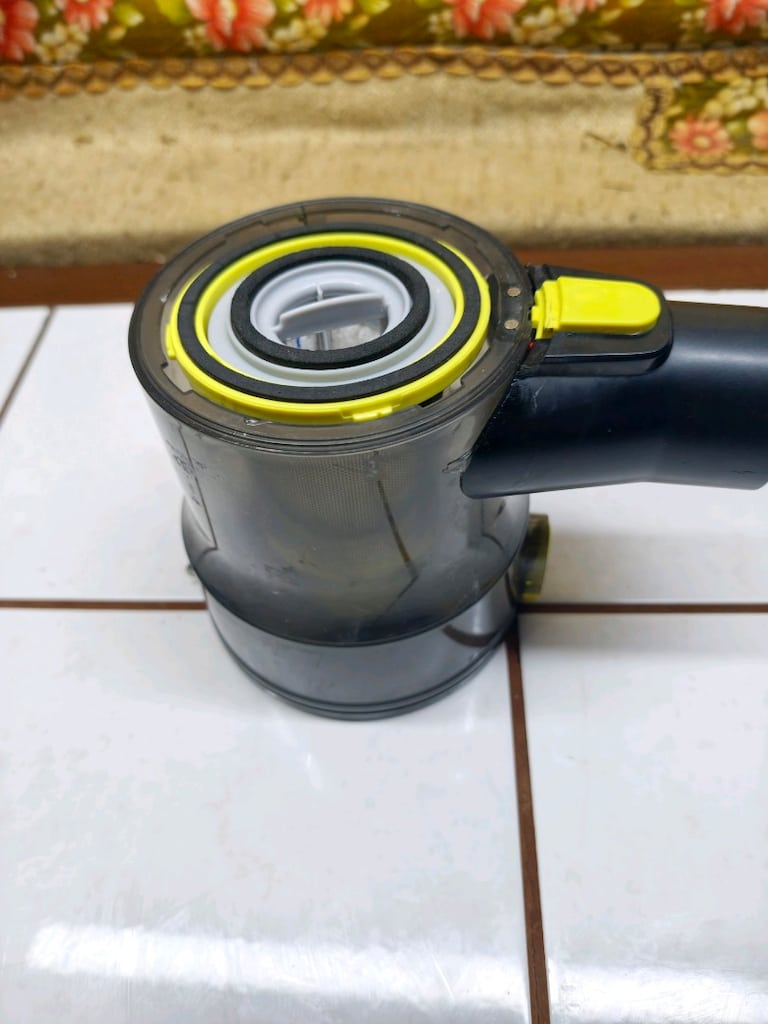 Fakir Stone HSA 4048 (ve Fakir Inovator 4048) dikey şarjlı süpürgeler - 2