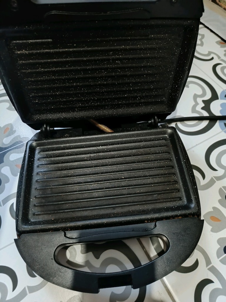 Sinbo Tost Makinesi - 2