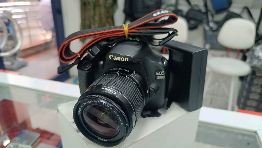 CANON 1200D 18-55MM LENS FOTO KLİNİK'TE - 6
