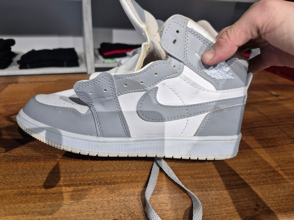 Cesitlil Nike ayakkabılar, cok ucuz dukkani taşıyoruz - 12