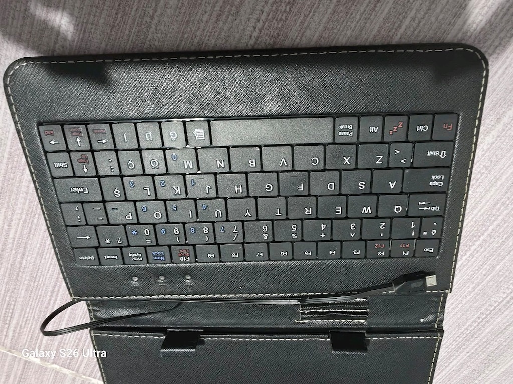 tablet kılavye ve kılıfı - 2