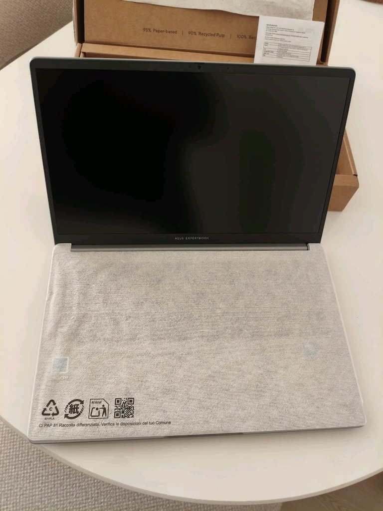 Asus Expertbook P1 P1503CVA Intel Core 5 210H 8 GB Ddr5 512 GB SSD 15. - 4