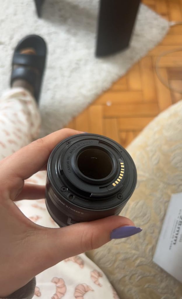 EFM 28mm f/3.5 Macro IS STM Lens Box - 8