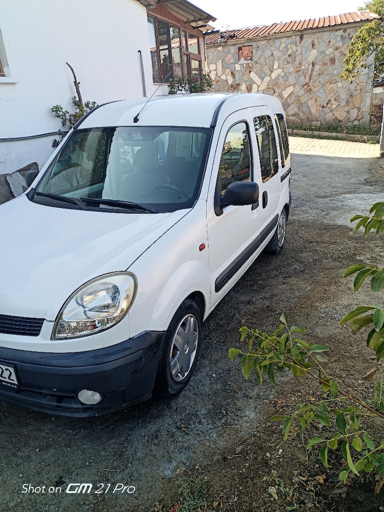 otomobil ruhsatlı Renault Kangoo 1.5 dci klimalı - 2