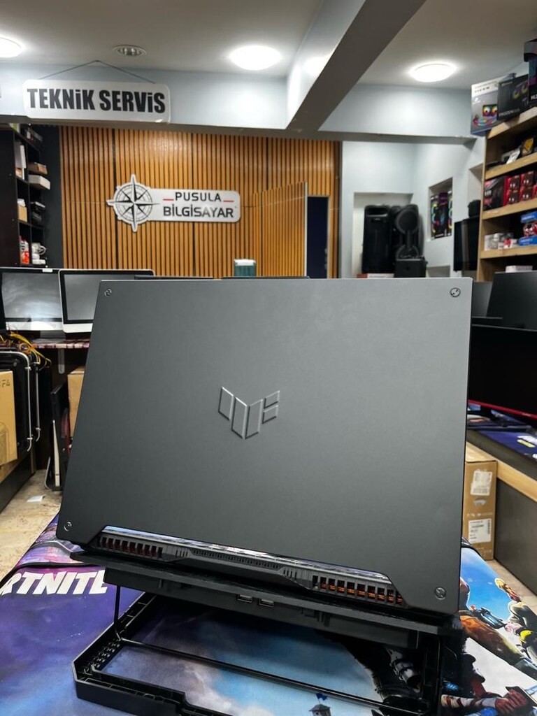 KUTULU 3050 Lİ ASUS TUF GAMİNG DİZ ÜSTÜ LAPTOP BİLGİSAYAR - 3