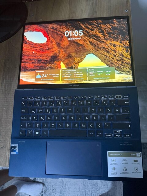 TERTEMİZ ASUS ZENBOOK 14