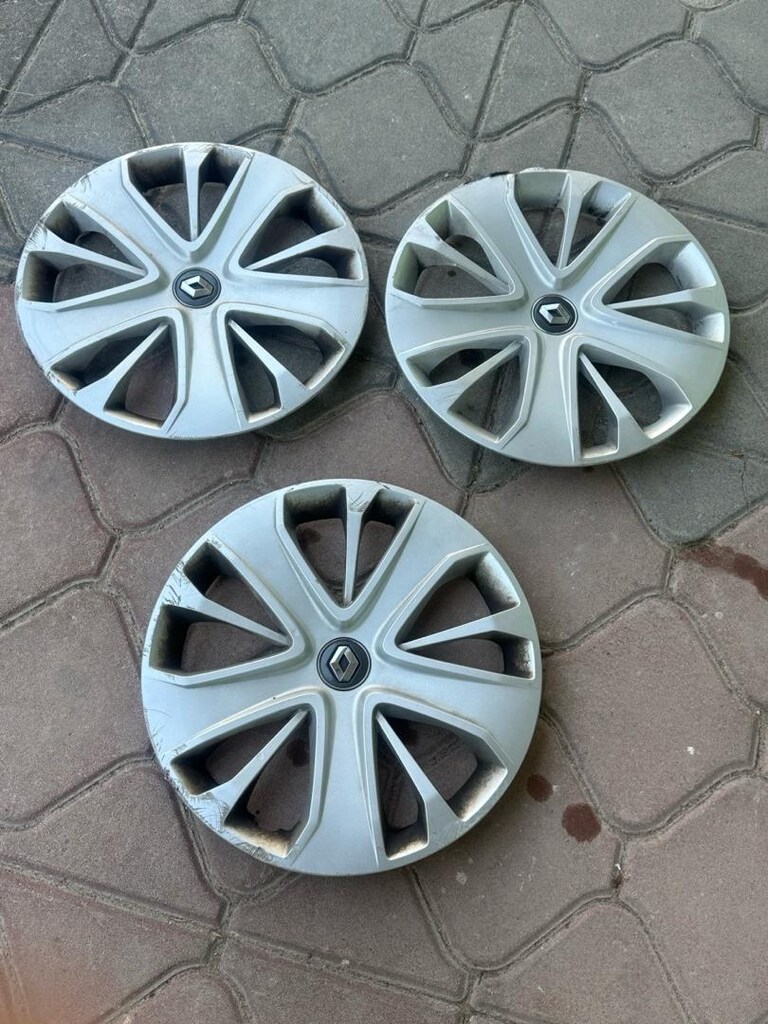 Clio 4 Orjinal Jant Kapağı Adet 500 tl 3 Adet Var Orjinal Renault - 2