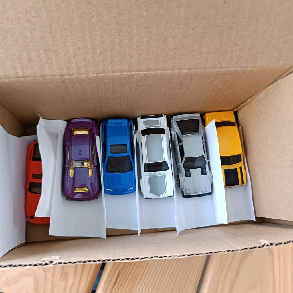 açık hotwheels fastinfrous seti var - 4