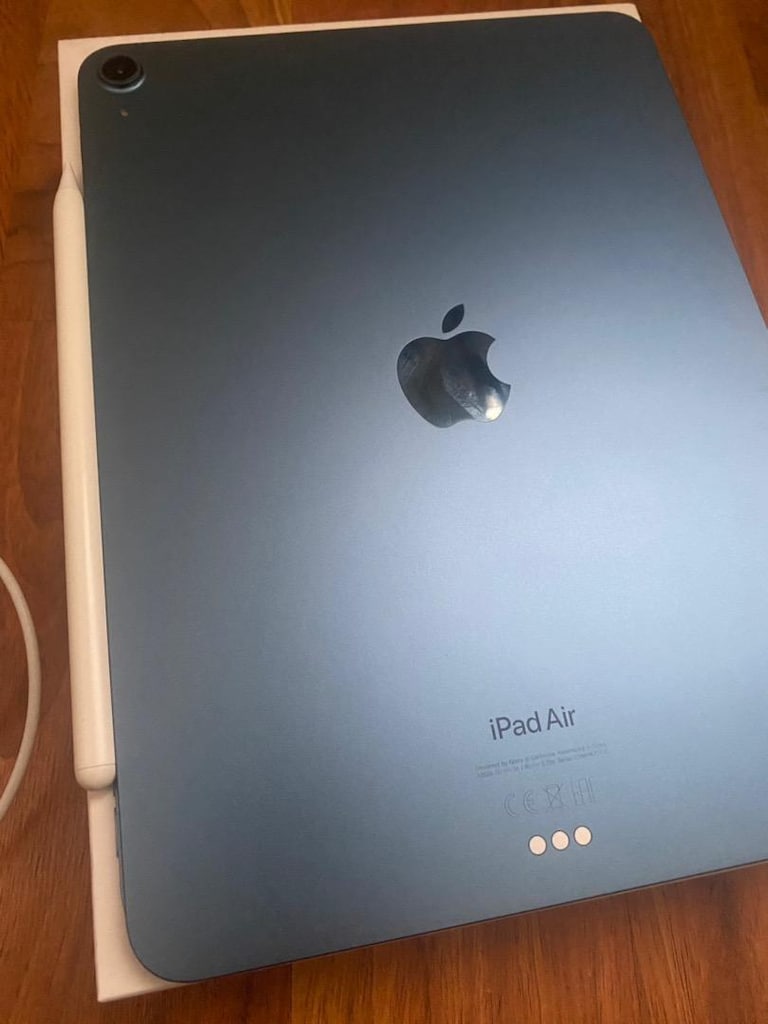 Apple iPad Air 5 - 3