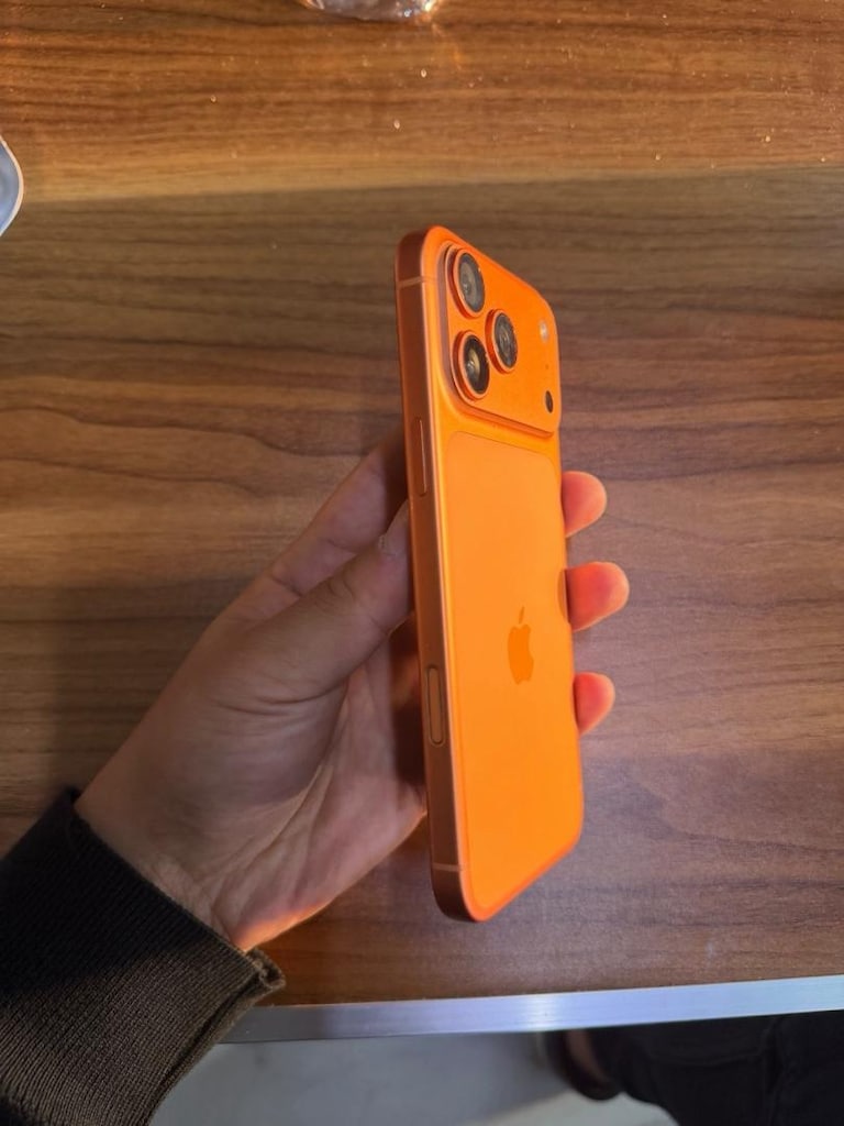 İPHONE 17 PRO MAX TR 512GB HATASIZ - 4
