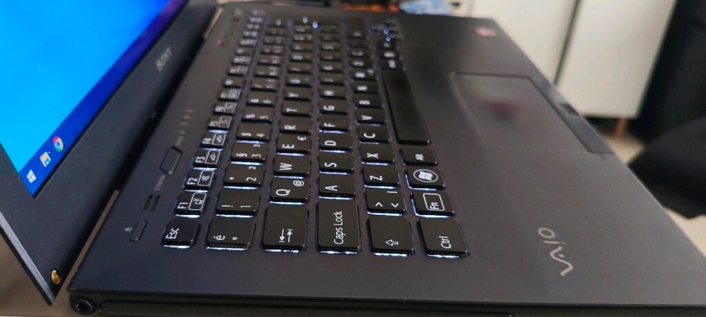 SONY VAİO OZEL. SERİ. İS BİLGİSAYARİ_ İ7 _8GB RAM_2GB Ek_128ssd_SimkAr - 2