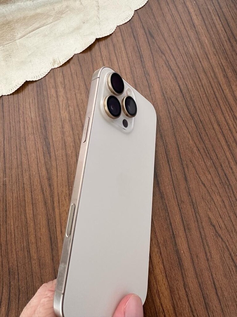 NOKTA HATASIZ 16 PRO MAX ÇÖL RENGİ 256 GB YD KISA SÜRELİĞİNE - 7