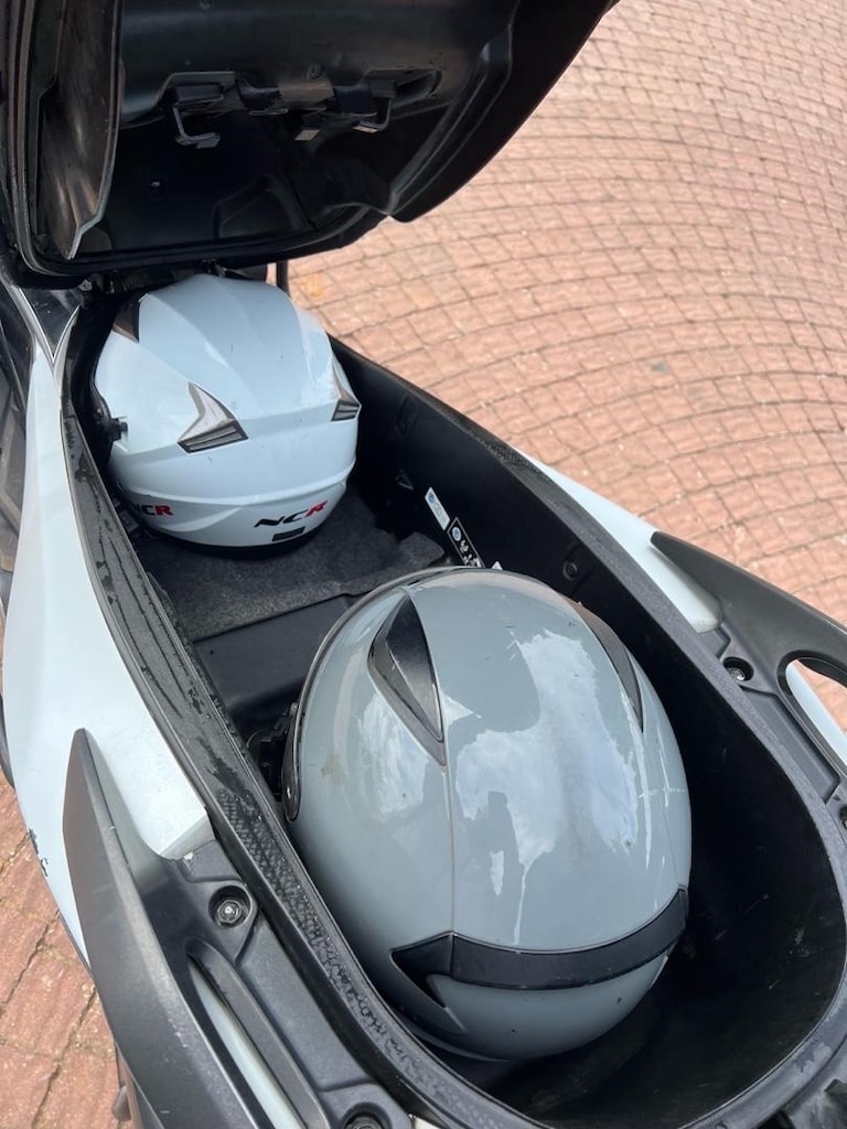 250 cc forza 2018 - 8