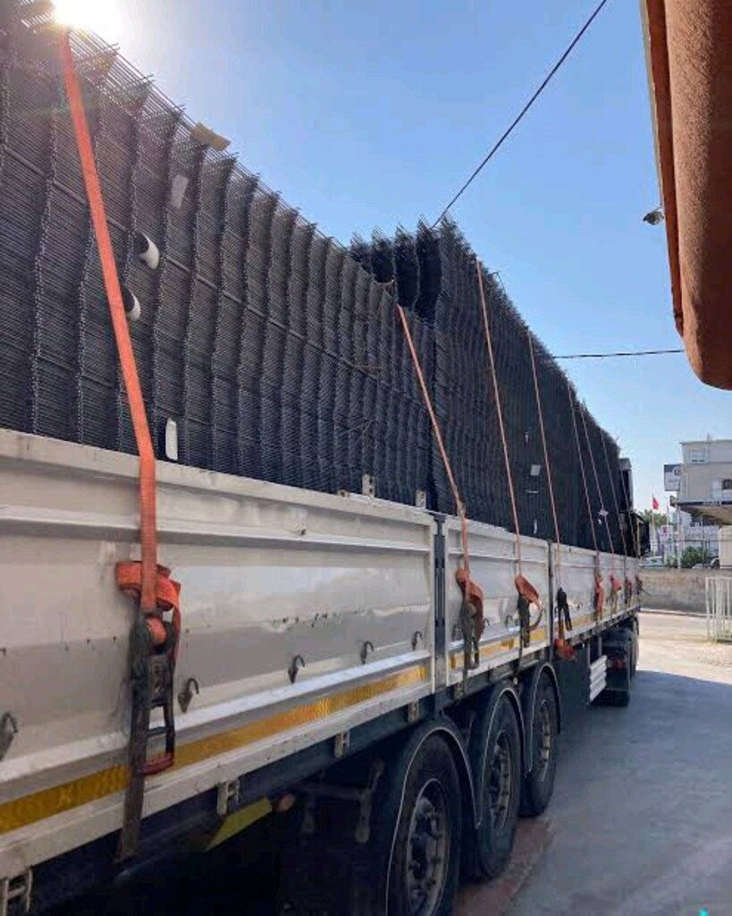 HASIR ÇELİK-ÇESAN DEMİR - 3