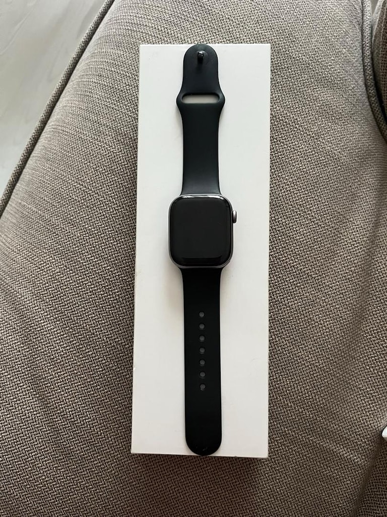 Apple Watch series 11 42mm Space gray - 2