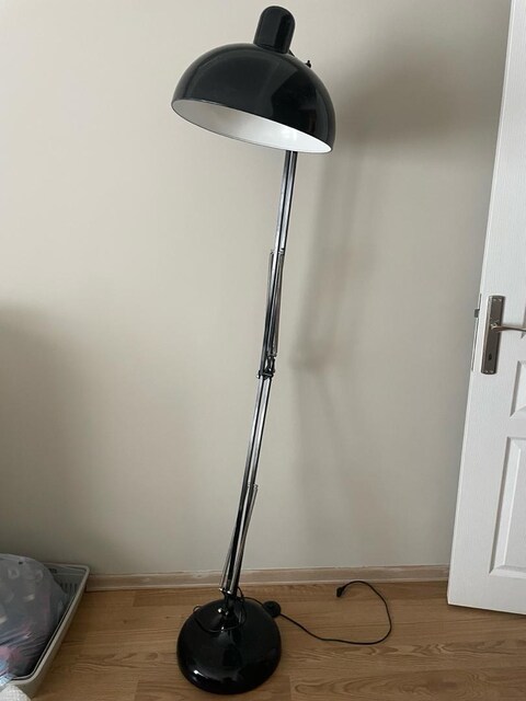 ARMATÜR LIGHTING SOURCE XXL İYİ DURUMDA TEMİZ KULLANILMIŞ AYARLANABİLR