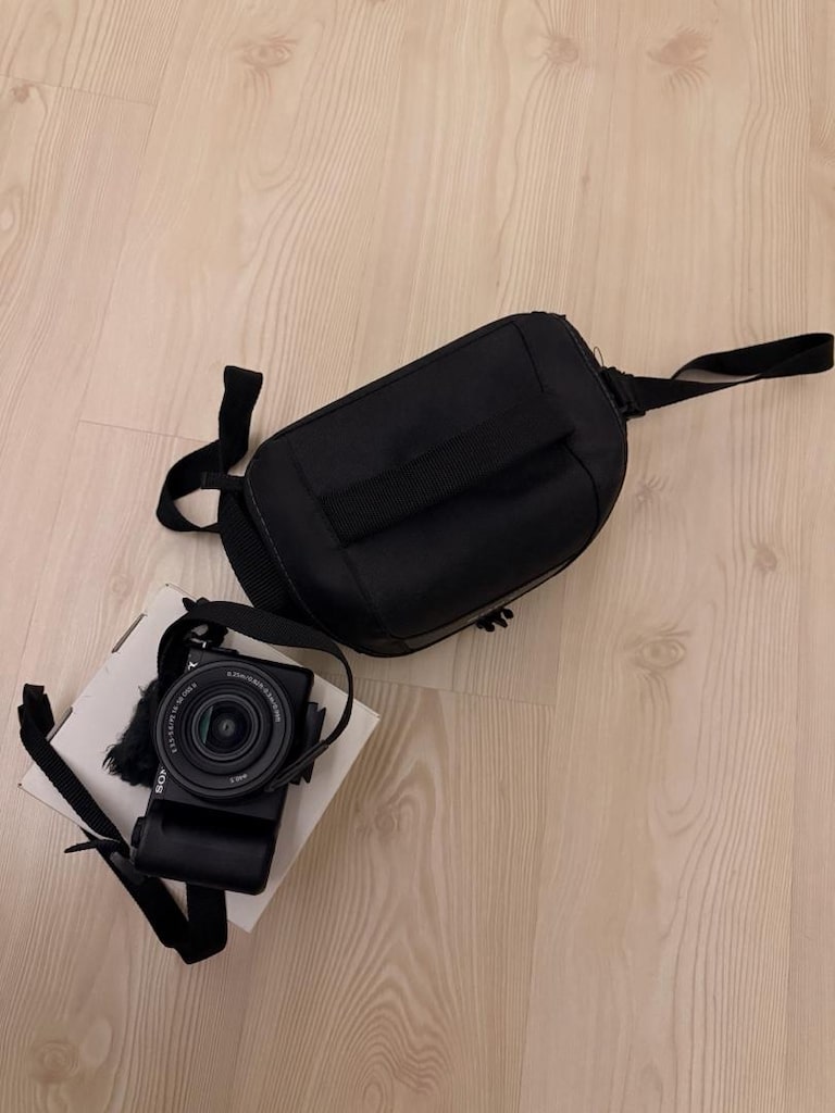 Sony ZV-E10 II Creator Set – 16-50mm + Sony Grip + Yedek Batarya+LED - 2