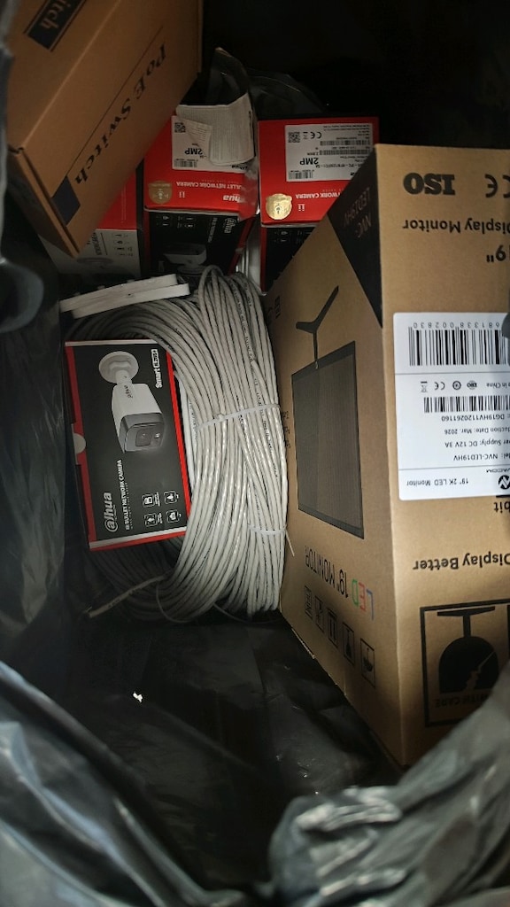 4 adet dahua kamera sistemi monitör dahil - 4