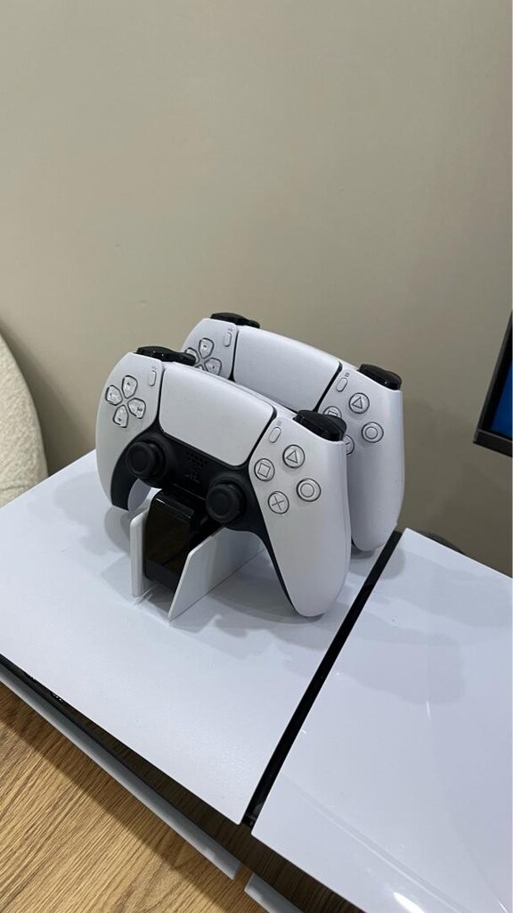 ps5 slim - 2
