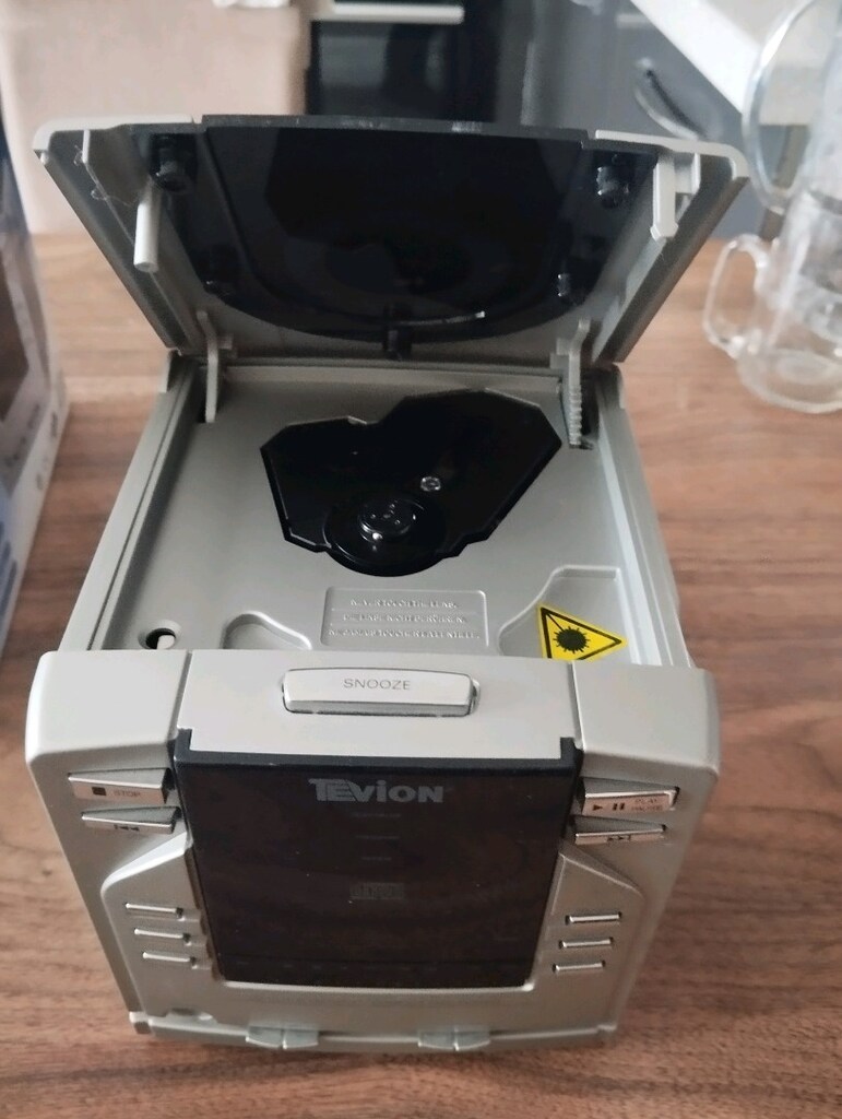 Tevion MD-7850 Radyo CD çalar Alarmlı Saat - 6