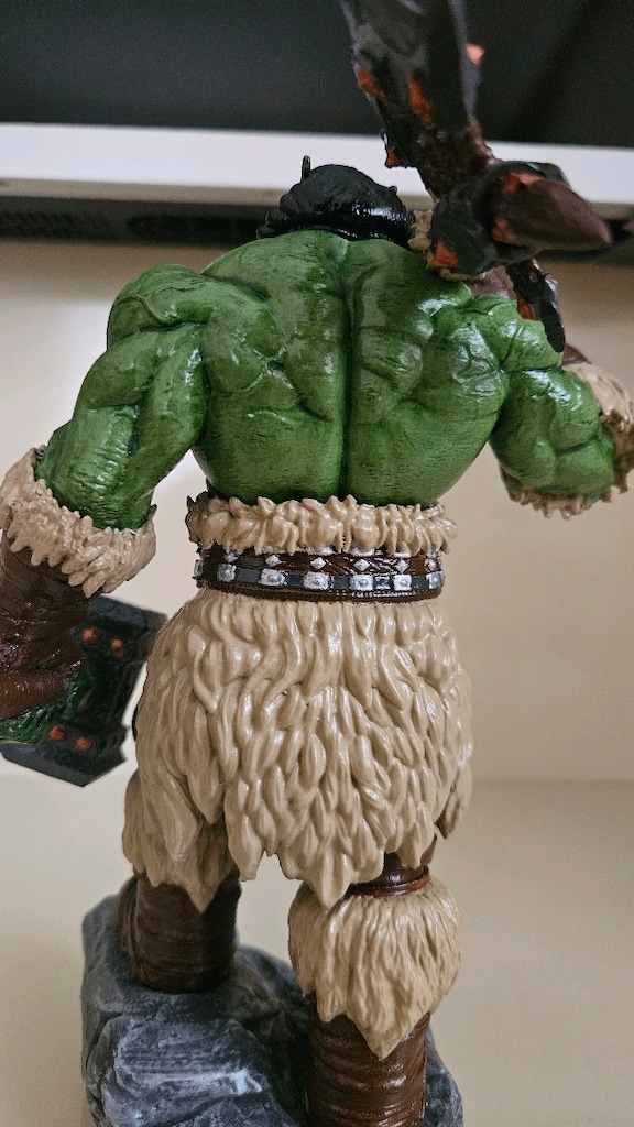 Warcraft Thrall Figürü 21 cm El Boyaması - 4