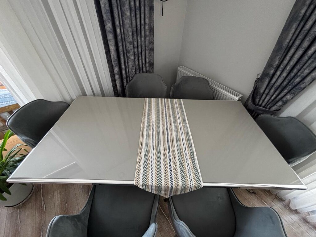 Yemek masası ve 6 adet sandalye - 4