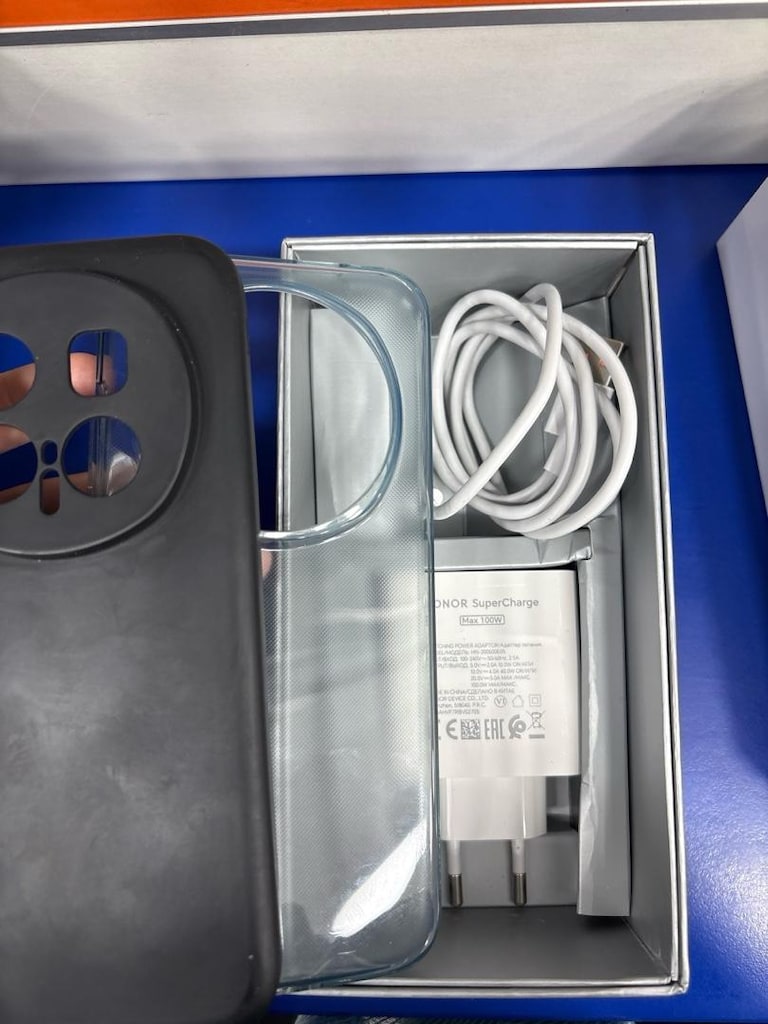 Honor magic 8 pro - 4