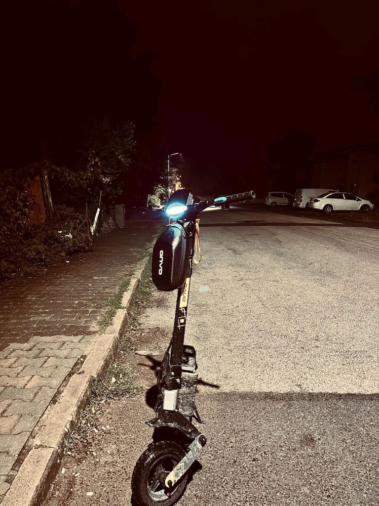 ONVO MX01 Scooter - 4