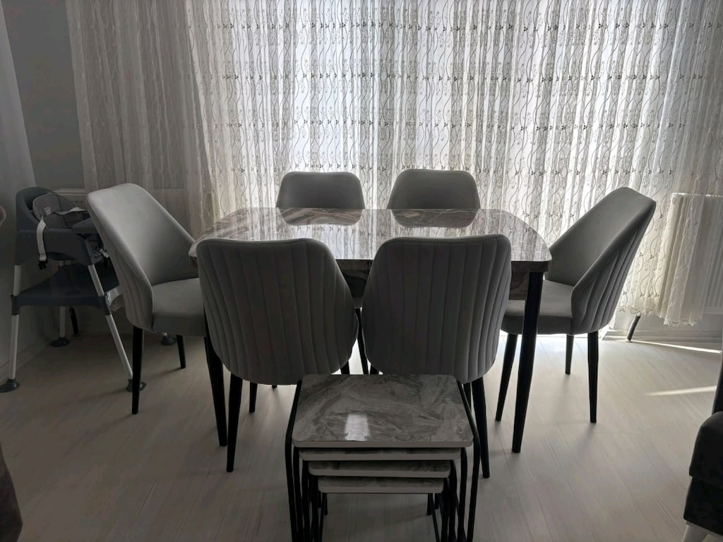 6 KİŞİLİK AÇILABİLEN SIFIR AYARINDA YEMEK MASASI + 6sandalye - 4