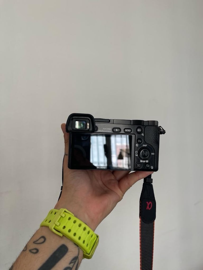 sony a6000 - 2