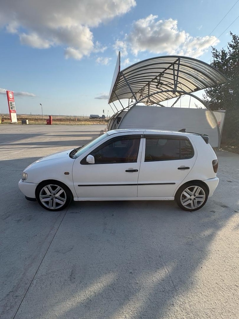 Polo 2000 model 1.6 - 2