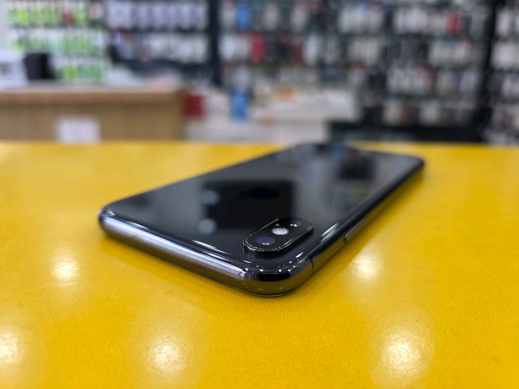 iPhone X 64GB. Tertemiz ve Sorunsuz. Pil:100 - 3