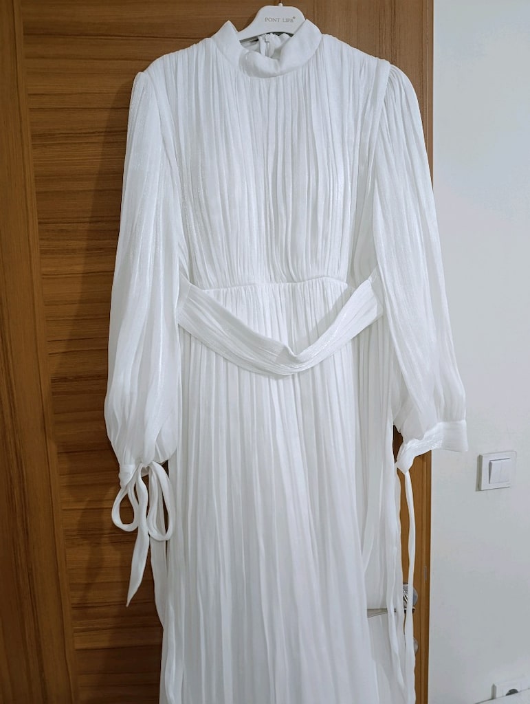 sadece 3 4 saat giyildi nikah elbisesi - 2