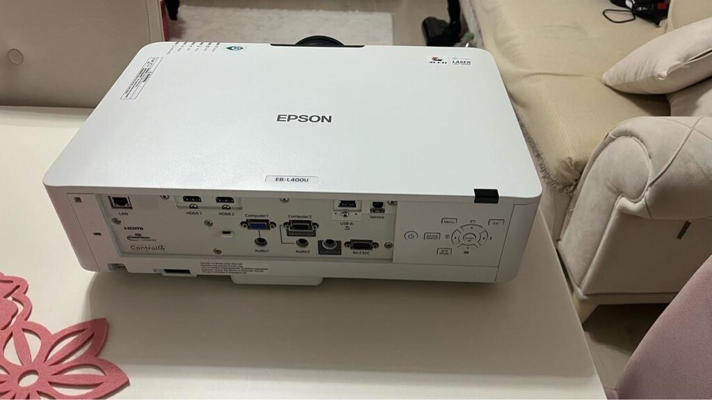 Epson EB-L400U Lazer Projeksiyon ürün çok fazla kullanılmadı - 6