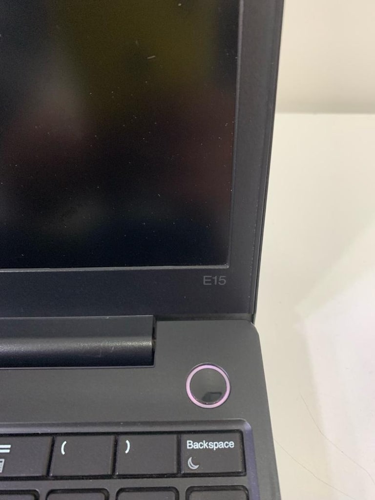 Lenovo Thinkpad E15 i5 10 nesil 8 ram 512 Ssd Full hd 15.6 inç - 5